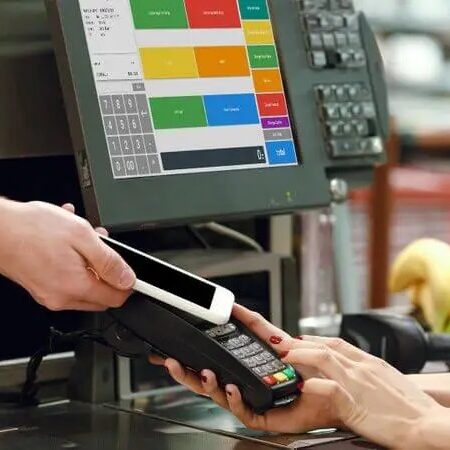 أهمية تكامل برنامج نقاط البيع مع أنظمة مطعمك